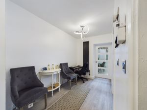 Photo 6- click for photo gallery